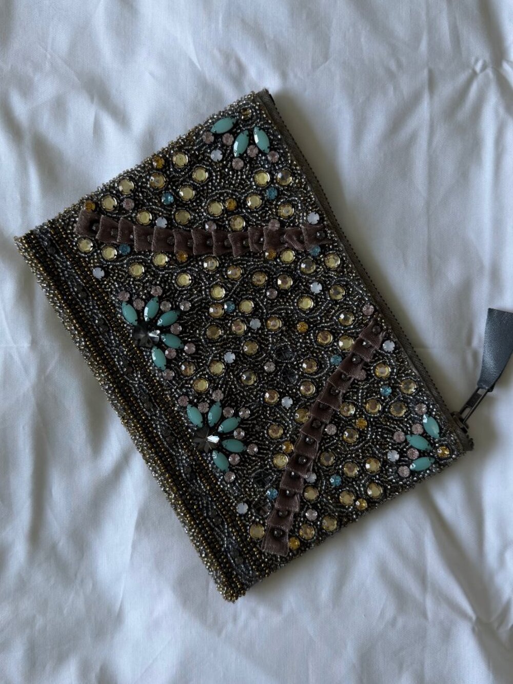 NWOT ANTHROPOLOGIE JEWELED/BEADED POUCH